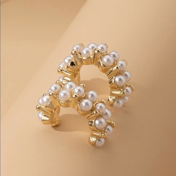 Faux Cluster Pearl Hoop - Picture 3 of 7